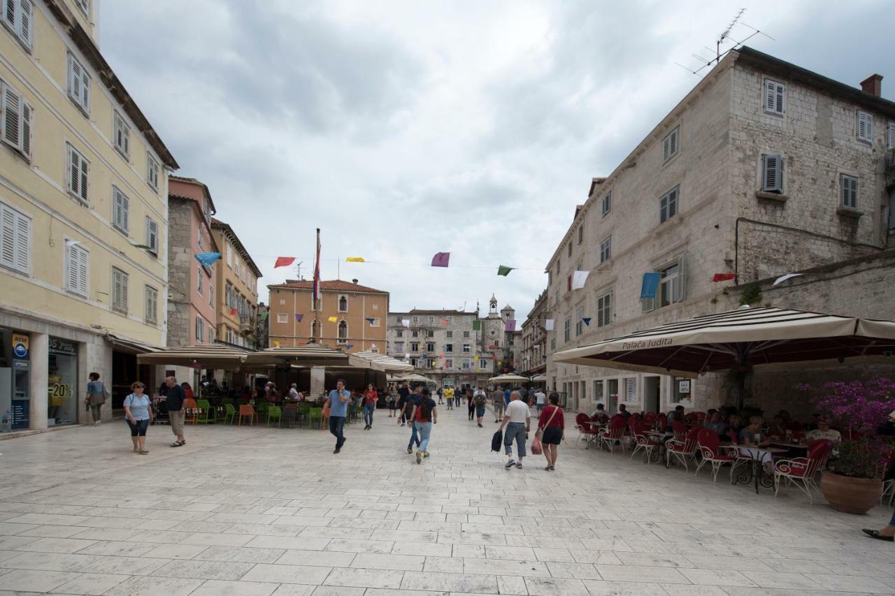 Piazza Square City Top Centre Apartments スプリト エクステリア 写真